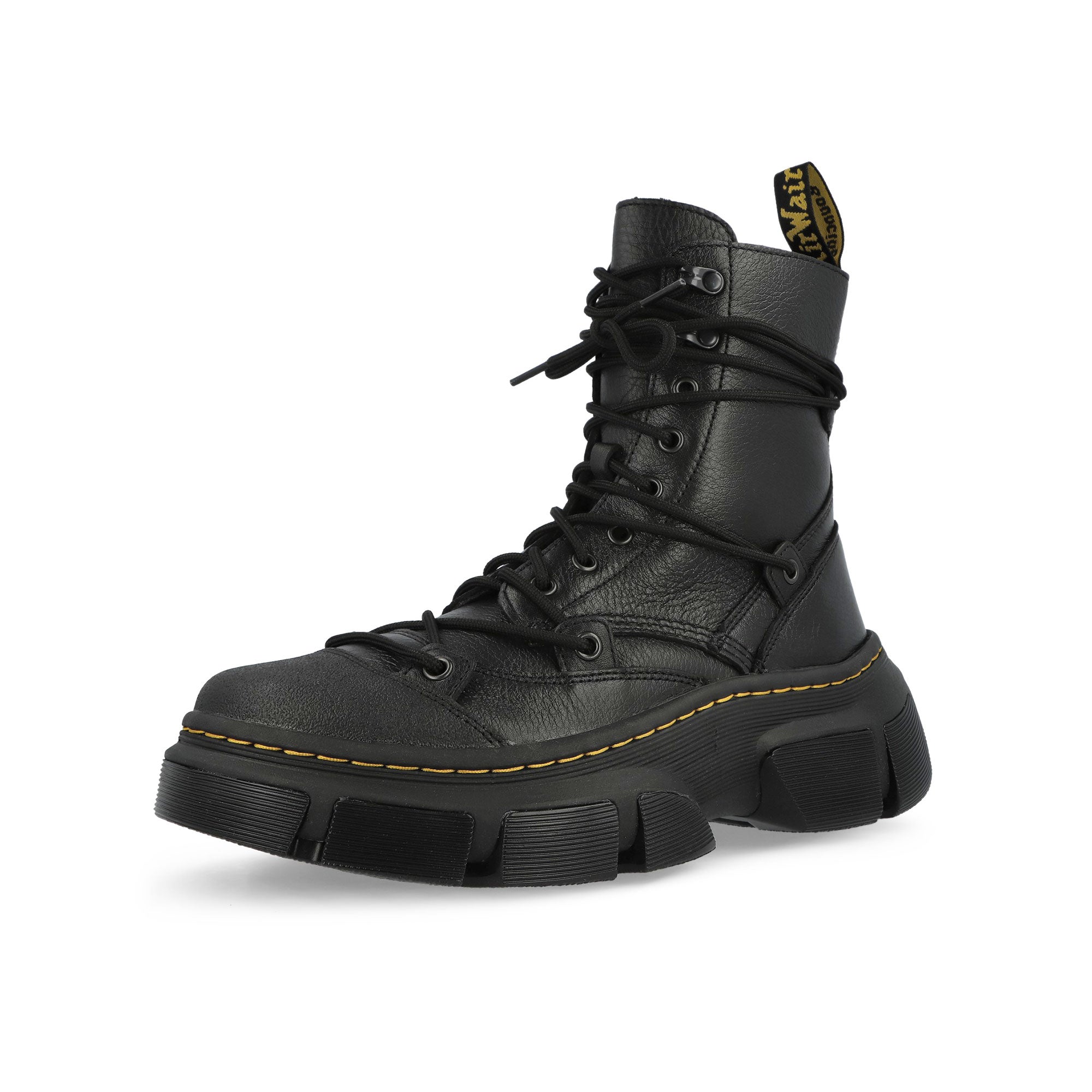 Dr. Martens DMXL Lace Black Boots 41646001 Close-up | Overkill
