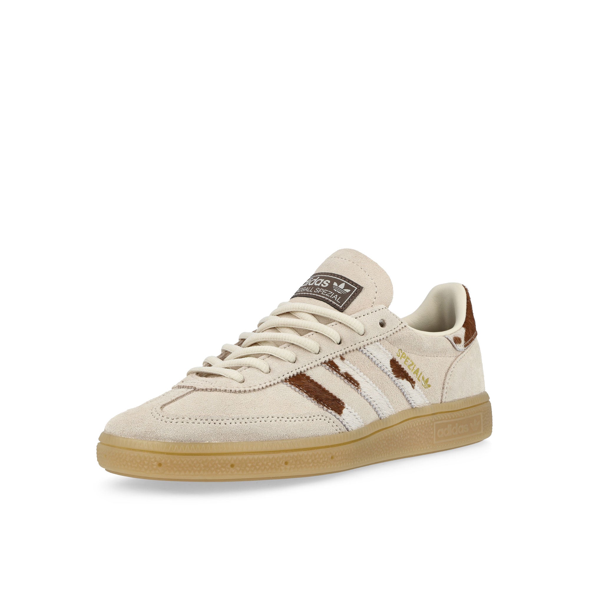 adidas Handball Spezial W Wonder White / Earth Strata / Gum 3 Low Top Sneakers KI0102 Close-up | Overkill
