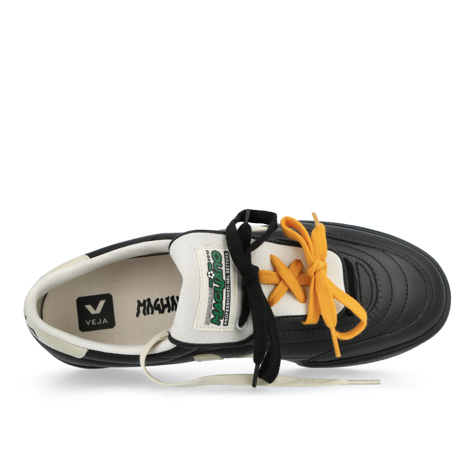 Veja Panenka Leather Black Low Top Sneakers MG0221674B Detailfoto | Overkill
