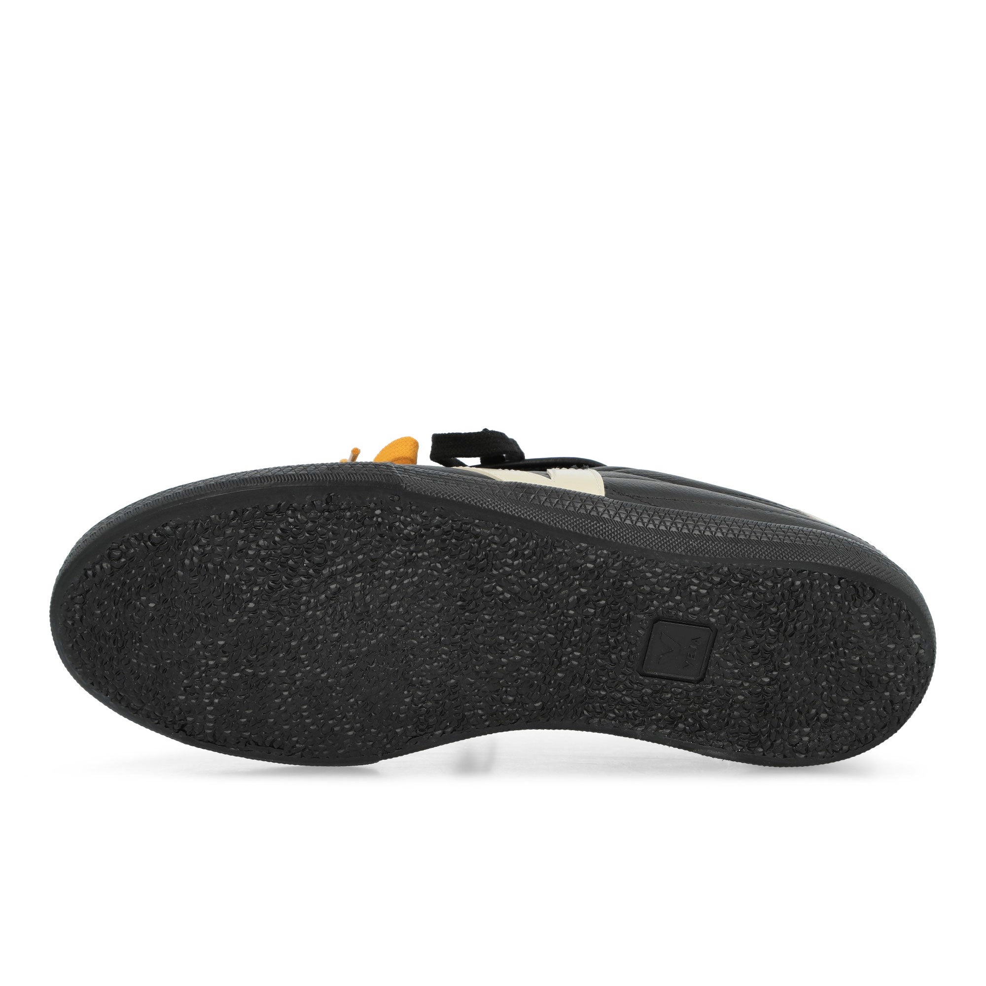 Veja Panenka Leather Black Low Top Sneakers MG0221674B Detail View 1 | Overkill
