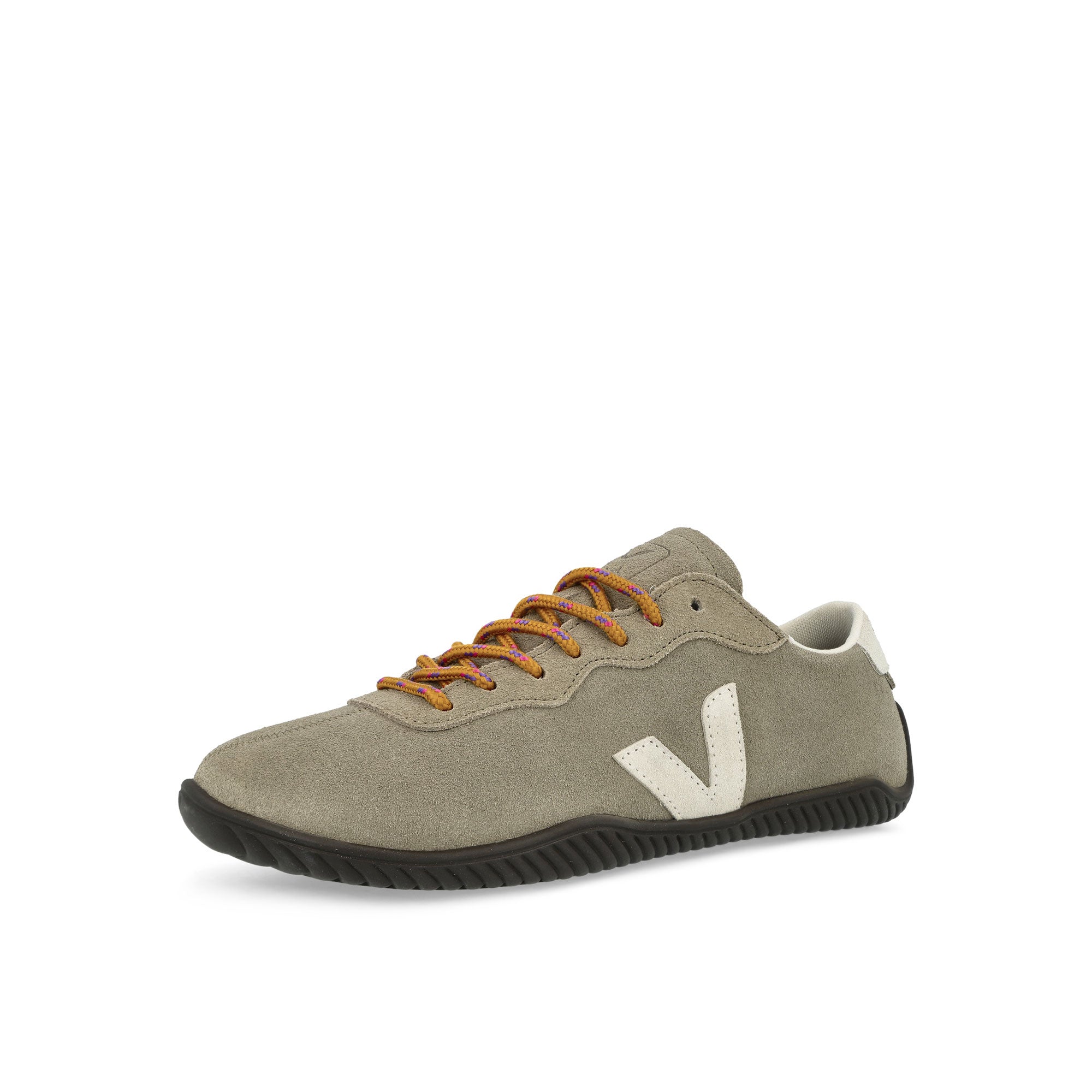 Veja Jitsu  Taupe / Pierre / Eagle Low Top Sneakers NS0321614A Close-up | Overkill
