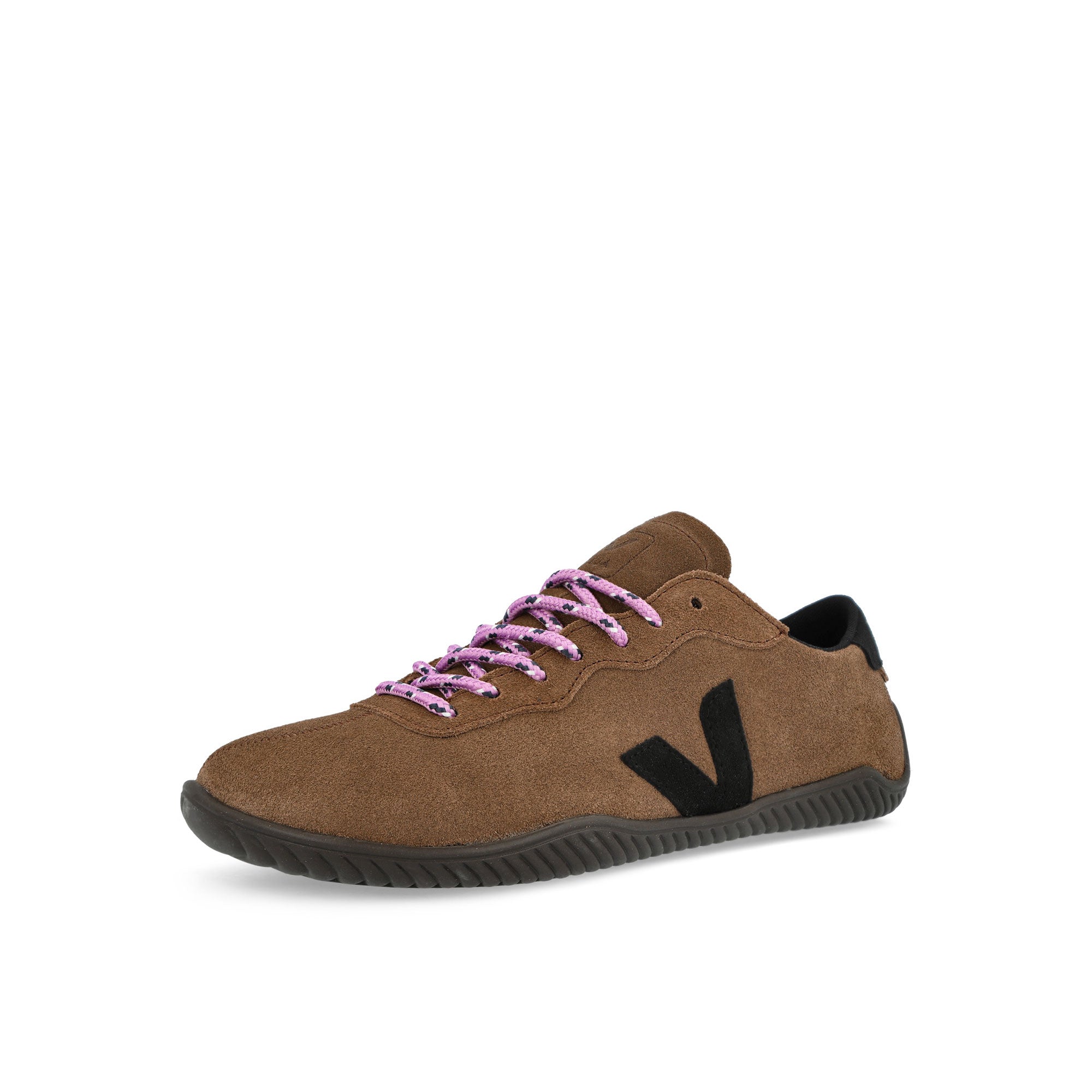 Veja Jitsu  Brown / Black Eagle Low Top Sneakers NS0321615A Close-up | Overkill
